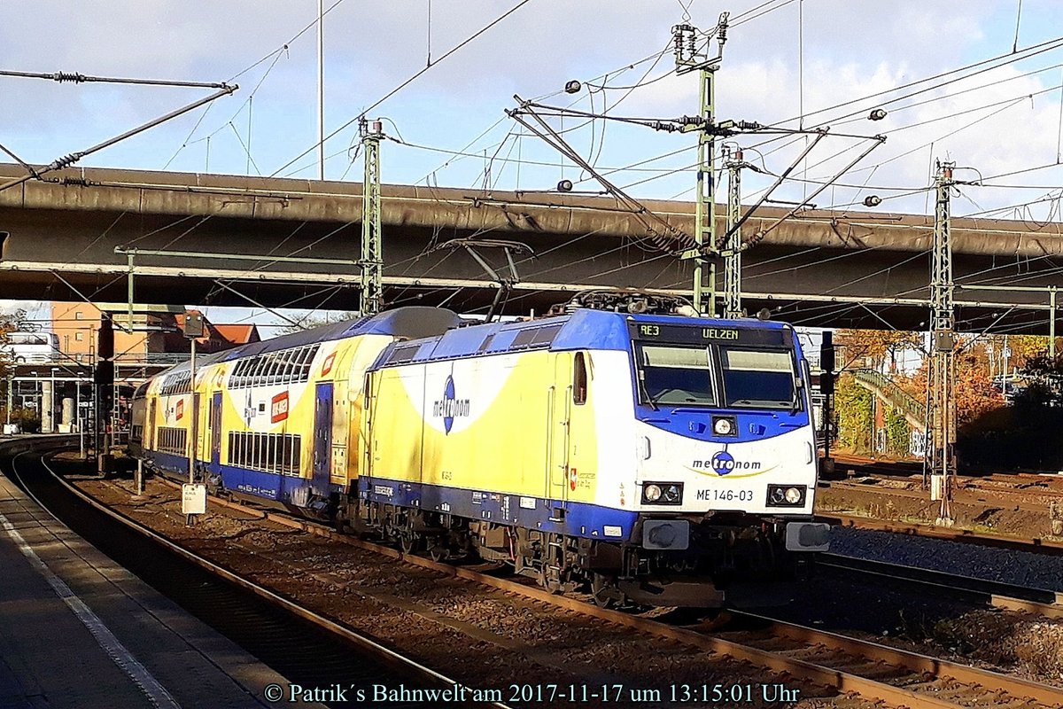 ME 146 503 zieht RE3 nach Uelzen am 17.11.2017 in Hamburg-Harburg